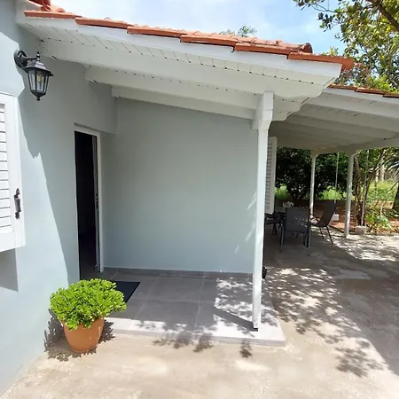 Ferienhaus Ermioni's In Agia Efimia
